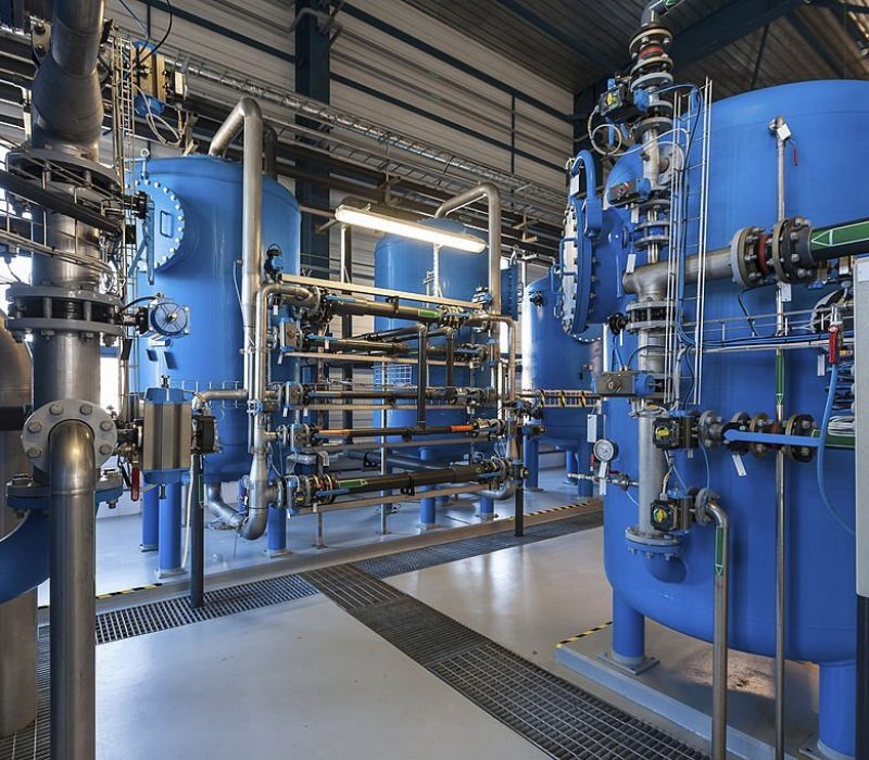 Industrial massive water filtering mechanism.